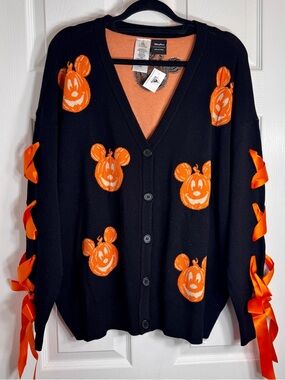 NWT Disney Parks Her Universe Mickey Mouse Pumpkin Halloween Cardigan 1X.